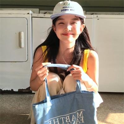 轻轻松松喜剧节
